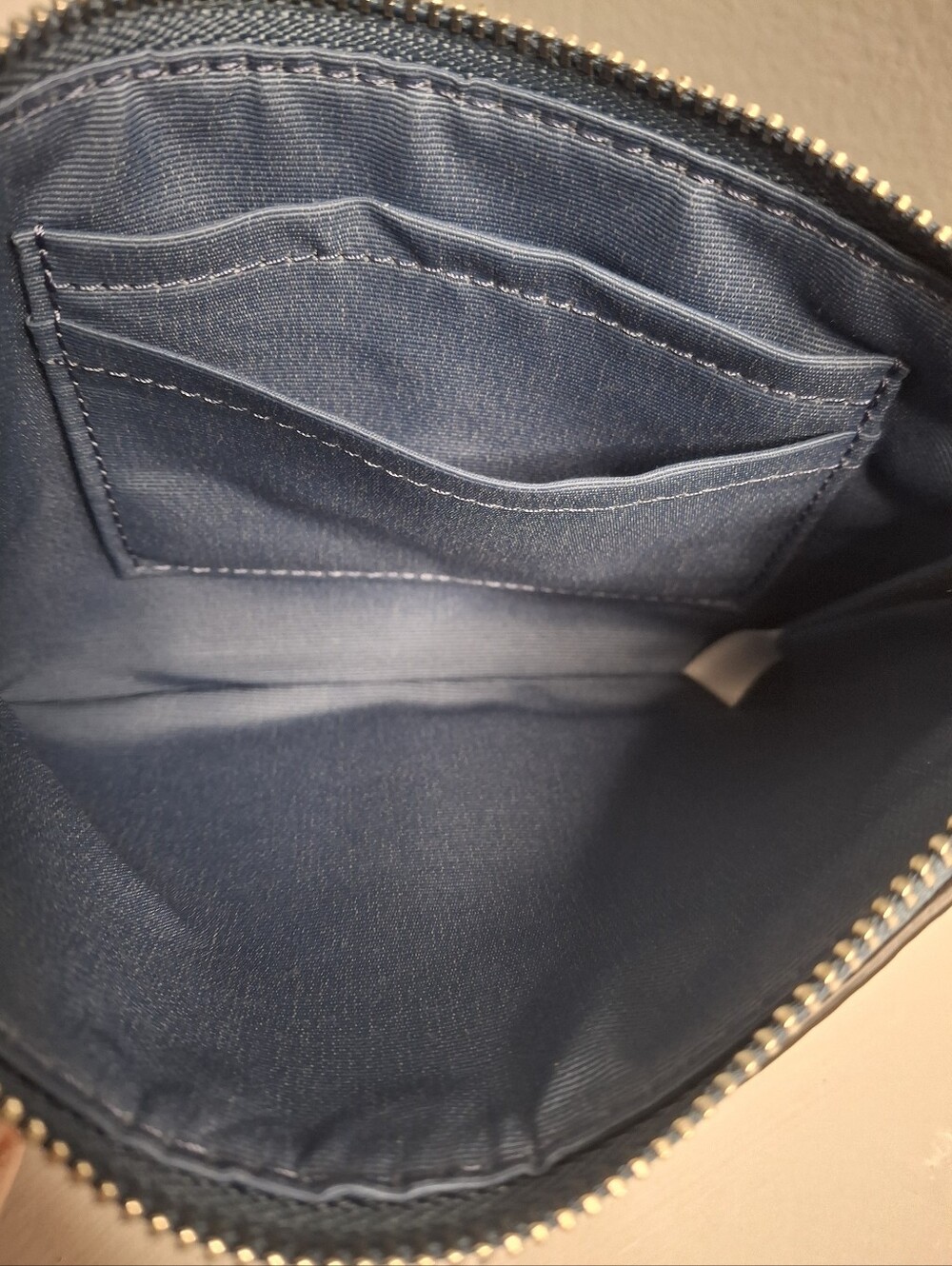 Coach Aquarius Zodiac Corner Zip Wristlet Stone Blue Leather NWT - Picture 5 of 6